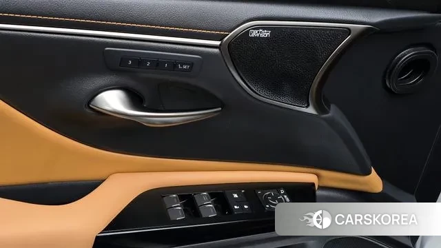 Lexus ES300h 7th generation id 2958883 из Кореи 8