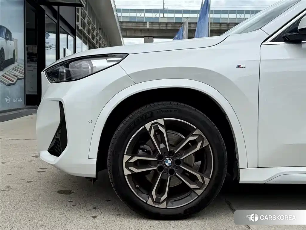 BMW X1 id 4570628 из Китая 8