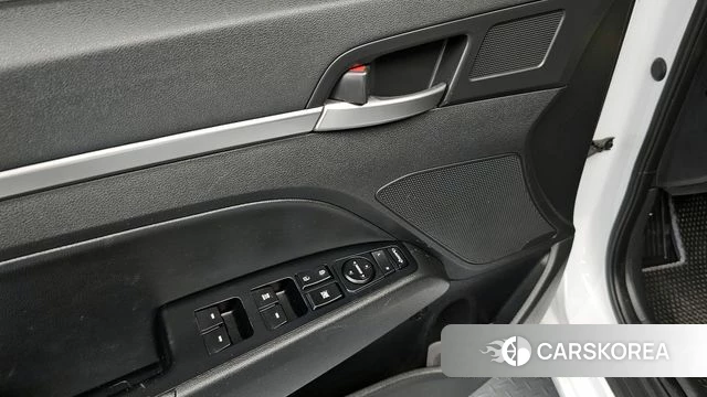 Hyundai The New Avante AD id 4180455 из Кореи 8