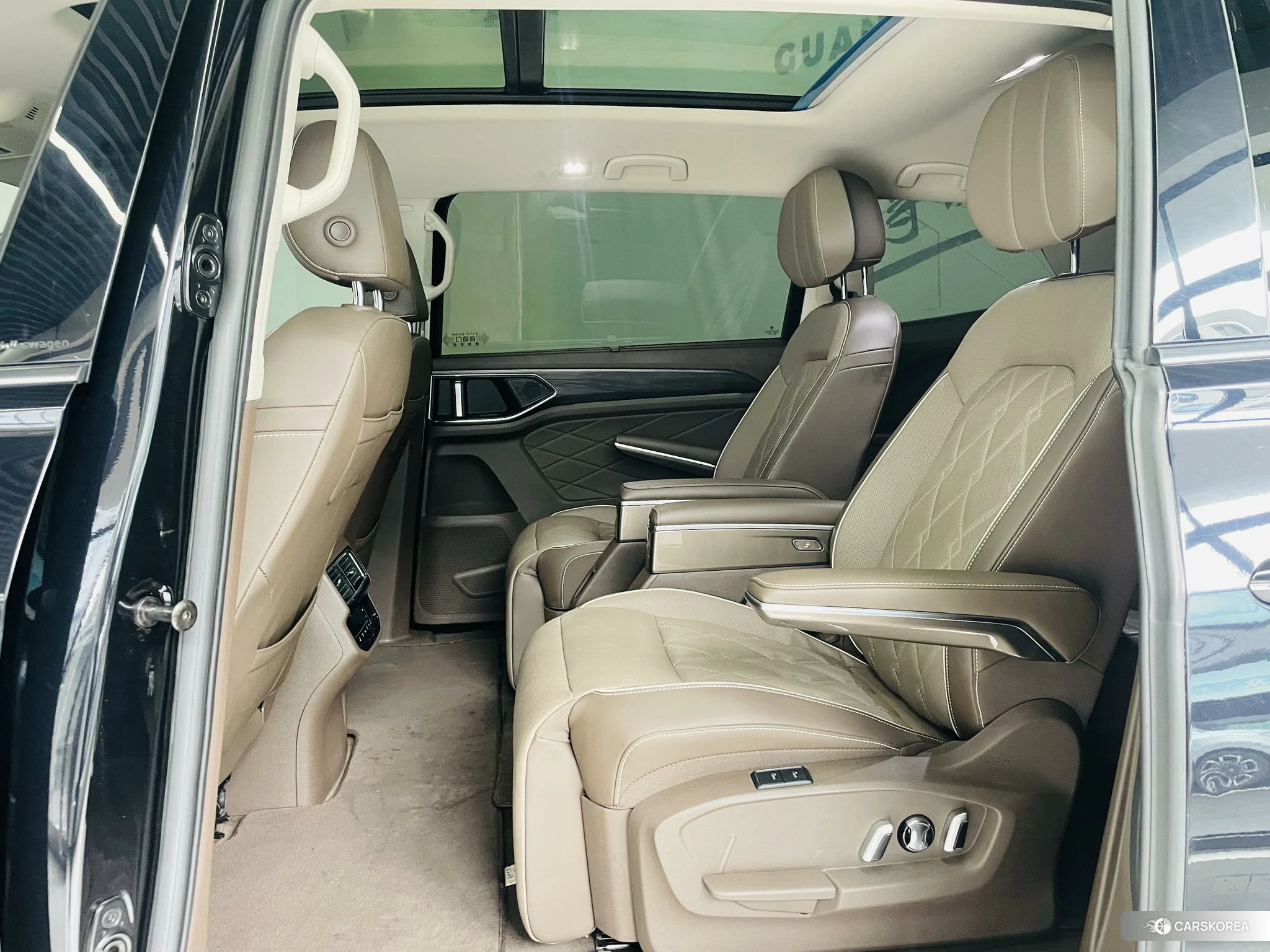 Volkswagen Weiran id 4455170 из Китая 8