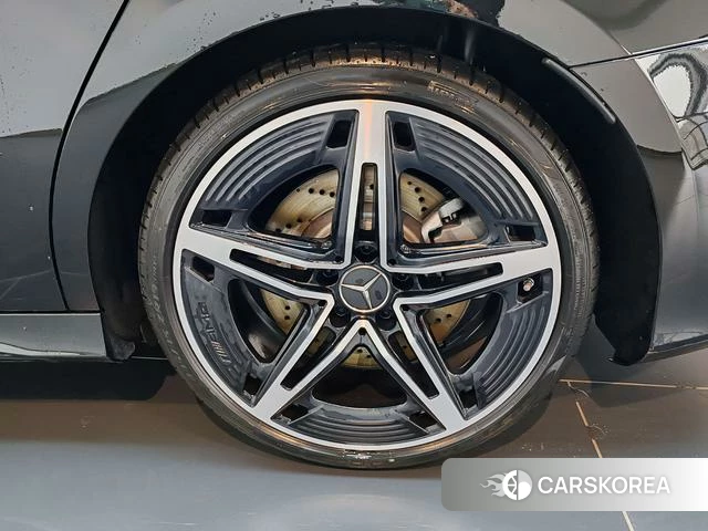 Mercedes-Benz Class A AMG id 4297492 из Китая 8