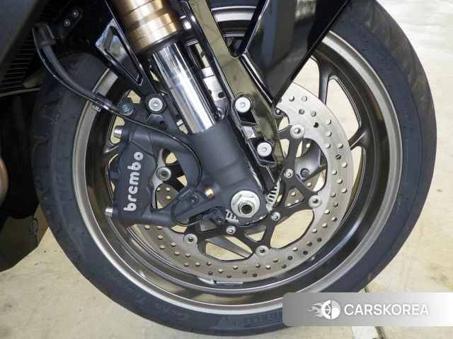 Suzuki GSX-S1000GT id 3947348 из Японии 8