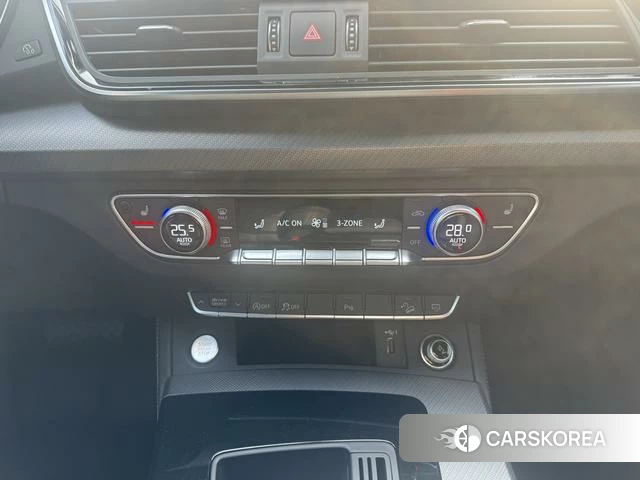 Audi Q5L id 4275728 из Китая 8