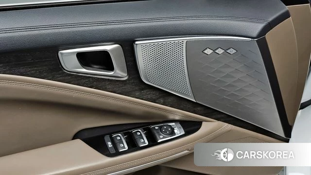 Kia K8 id 3819494 из Кореи 8