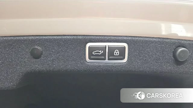 Hyundai Grandeur (GN7) id 4337451 из Кореи 8