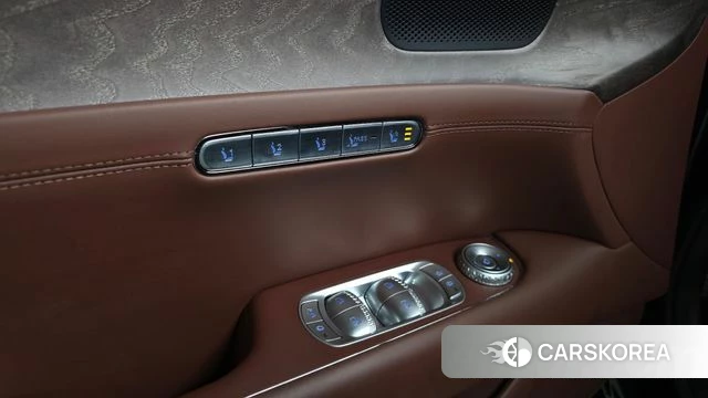 Genesis G90 (RS4) id 3883813 из Кореи 8