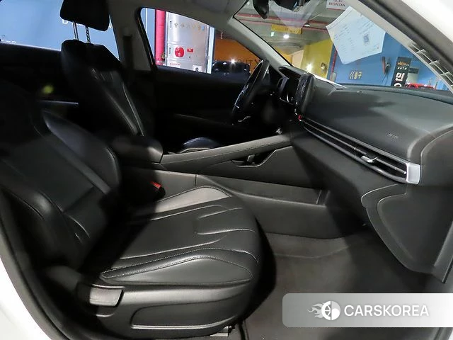 Hyundai Avante (CN7) id 4614486 из Кореи 8