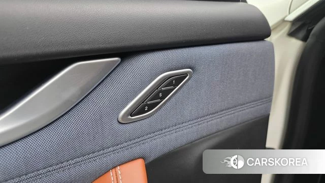 Maserati Levante id 4188647 из Кореи 8