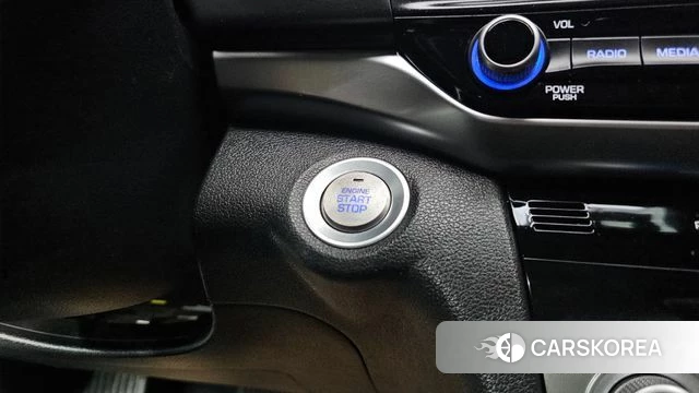 Hyundai The New Avante AD id 4318126 из Кореи 8