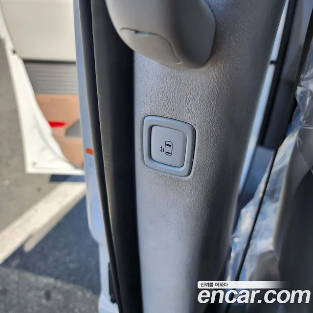 Hyundai Staria id 2507344 из Кореи 8