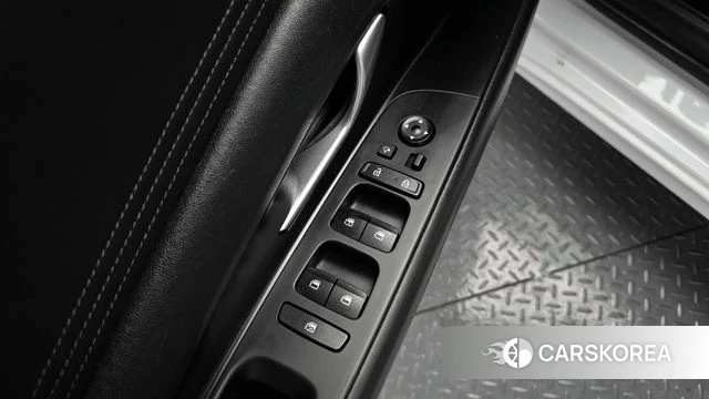 Hyundai Avante Hybrid (CN7) id 3904075 из Кореи 8