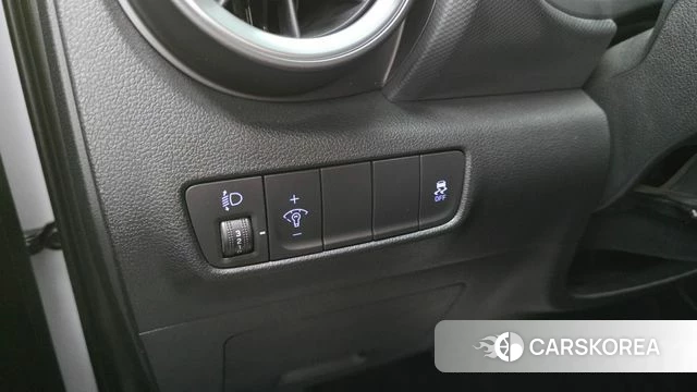 Hyundai The New Kona id 3839626 из Кореи 8