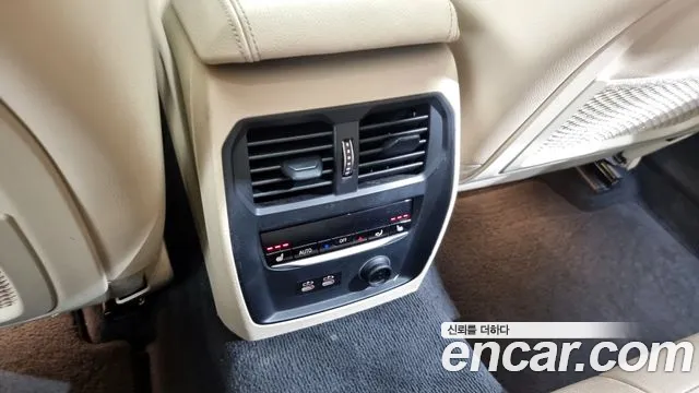 BMW 3 Series (G20) id 2708124 из Кореи 8