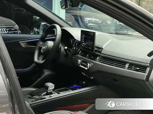 Audi A4L id 4307199 из Китая 8