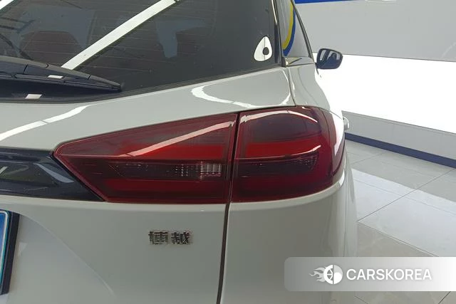 Geely Automobile Boyue id 4215126 из Китая 8