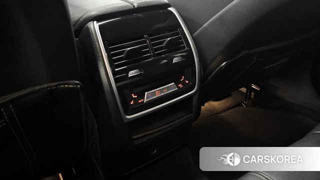 BMW X6 (G06) id 3812441 из Кореи 8