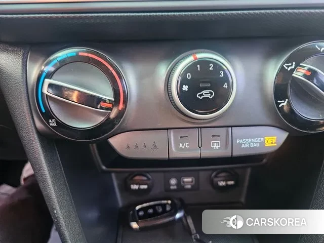 Hyundai Kona id 3449617 из Кореи 8