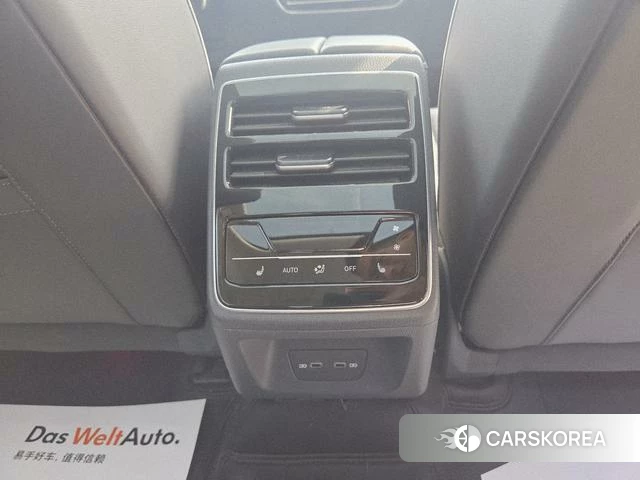 Volkswagen ID.7 VIZZION id 3856948 из Китая 8