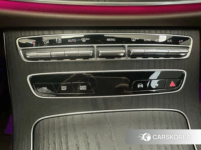 Mercedes-Benz E-class id 4359655 из Китая 8