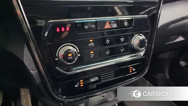 Ssangyong Tivoli Air id 2980213 из Кореи 8