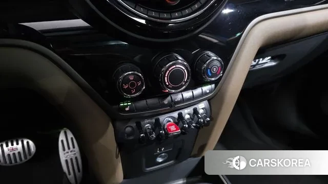 Mini Cooper D Countryman id 3779117 из Кореи 8