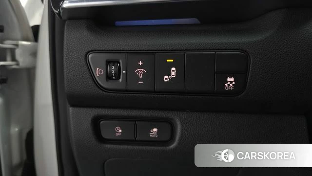 Kia Niro Plus id 4665950 из Кореи 8