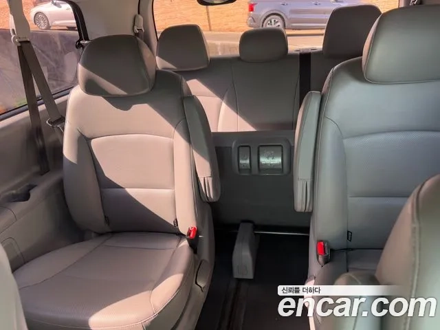 Hyundai The New Grand Starex id 2876764 из Кореи 8