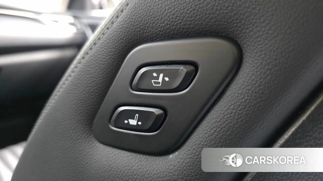 Genesis G70 id 3893607 из Кореи 8