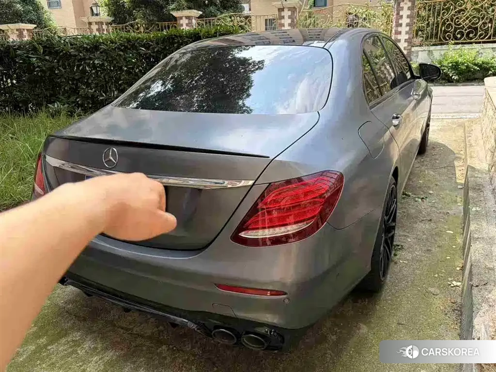 Mercedes-Benz E-class AMG id 4654609 из Китая 8