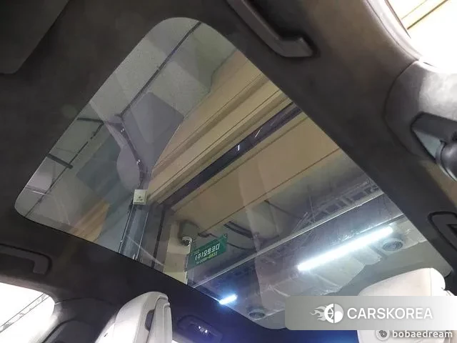 Porsche Taycan id 3473558 из Кореи 8