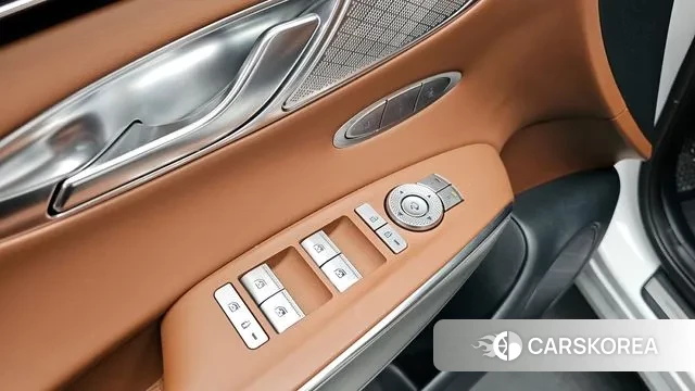 Genesis GV70 id 3246778 из Кореи 8