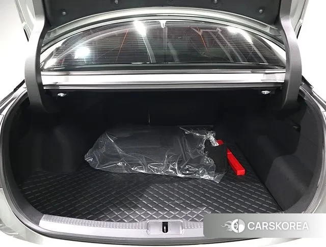 Toyota Crown Crossover id 2930086 из Кореи 8