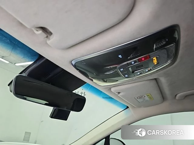 Genesis Electrified GV70 id 4608876 из Кореи 8