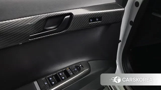 Hyundai Grandeur (GN7) id 3745301 из Кореи 8