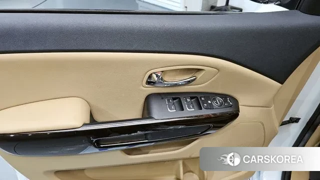 Kia The New Carnival id 3275530 из Кореи 8