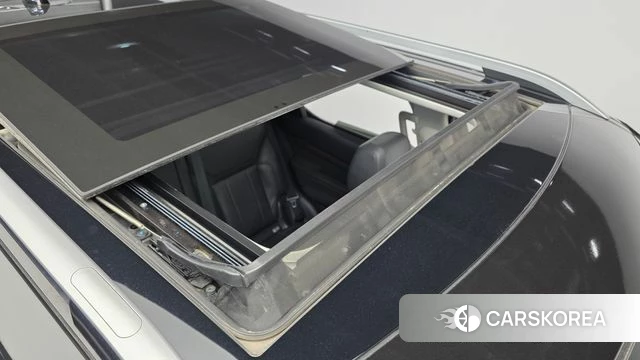 Land Rover Discovery 5 id 3866454 из Кореи 8