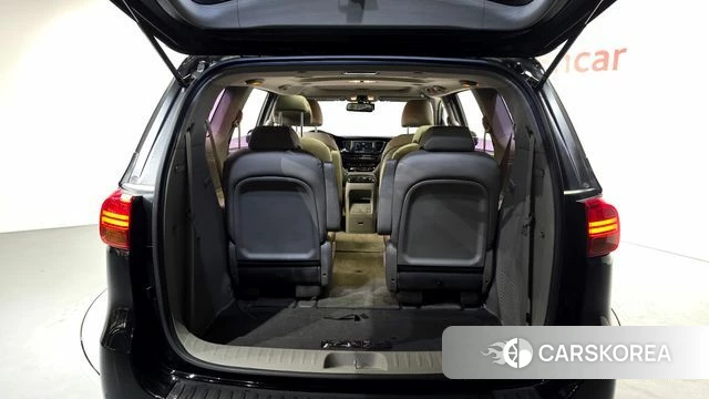 Kia All New Carnival id 4638310 из Кореи 8