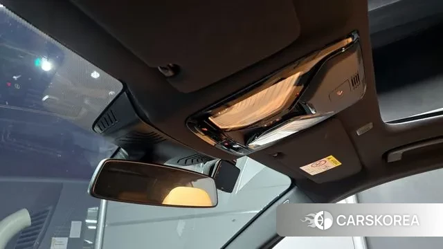 BMW 5 Series (G30) id 3058371 из Кореи 8