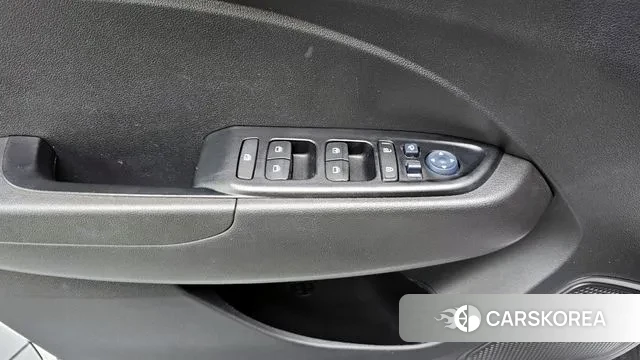 Hyundai Venue id 3514426 из Кореи 8