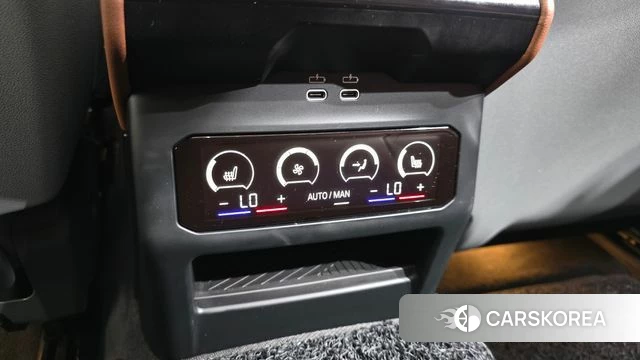 BMW 5 Series (G60) id 4639935 из Кореи 8