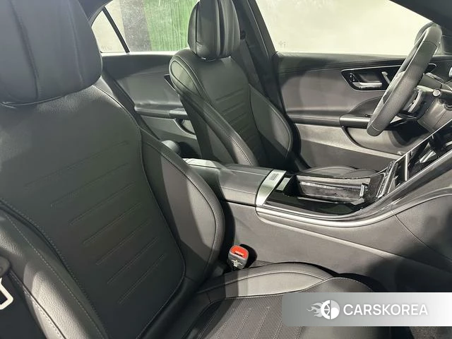 Mercedes-Benz Class C id 4348355 из Китая 8