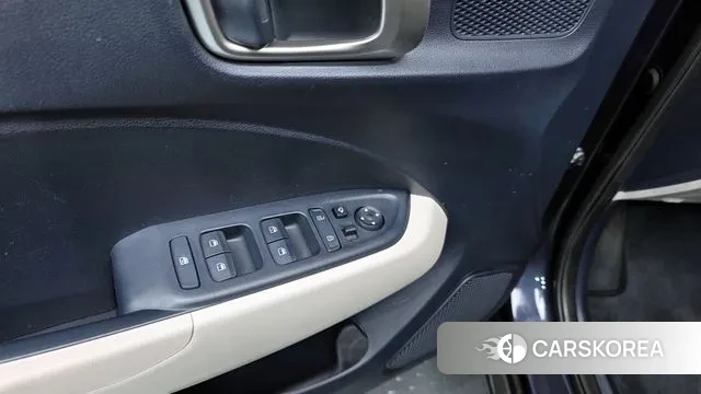 Hyundai Venue id 3787995 из Кореи 8