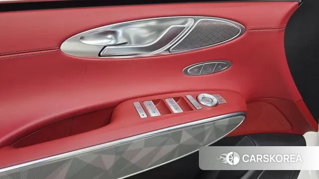 Genesis GV70 id 3771121 из Кореи 8