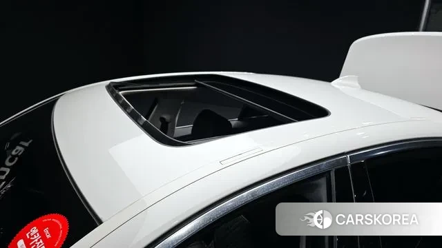 BMW 5 Series (G30) id 3396947 из Кореи 8