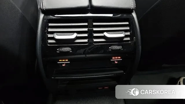 BMW 5 Series (G30) id 3498717 из Кореи 8