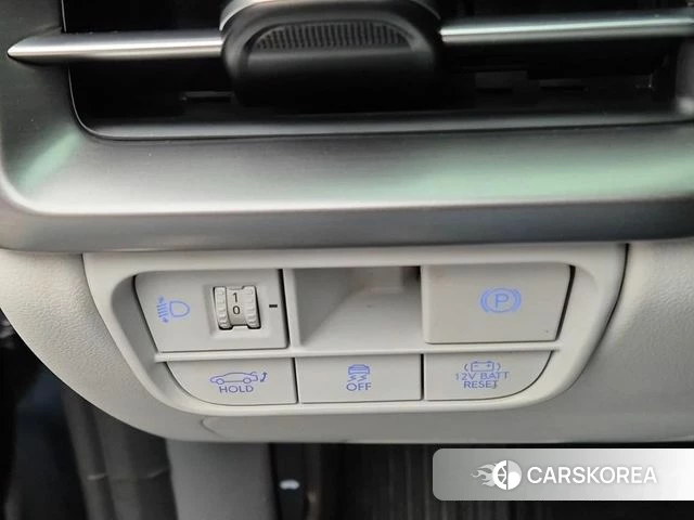 Hyundai Grandeur Hybrid (GN7) id 3805701 из Кореи 8