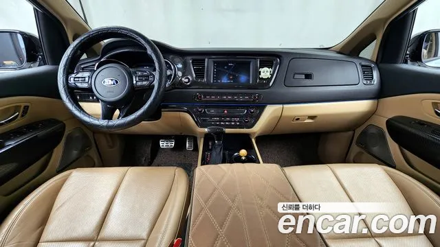 Kia The New Carnival id 2541628 из Кореи 8