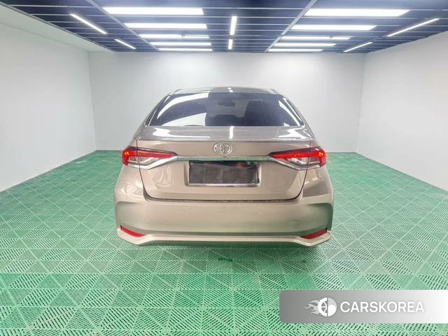 Toyota Corolla id 4257333 из Китая 8