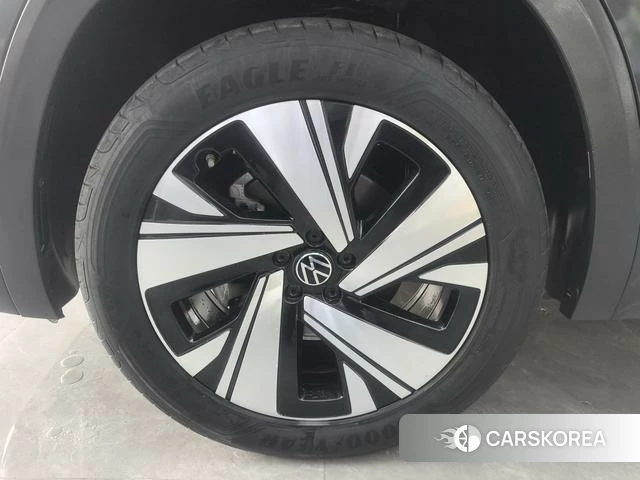 Volkswagen Tourang id 4274182 из Китая 8