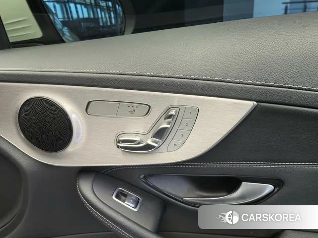 Mercedes-Benz Class C (imported) id 4272133 из Китая 8